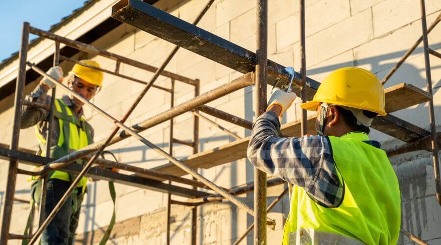 Expert top industrial roofings services in Gildford, MT